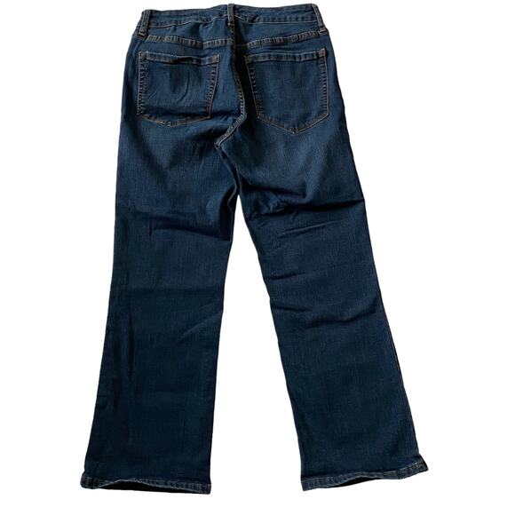 Chaps Woman's Size 6/28 Mid Rise Cop Kick Dark Wash Mid Rise Denim Jeans - Picture 2 of 8